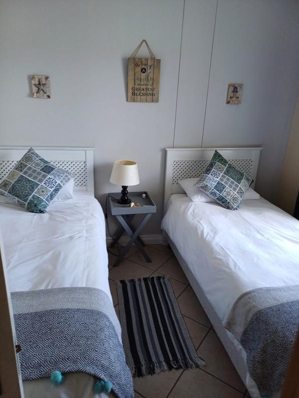 2 Bedroom Property for Sale in Reebok Western Cape